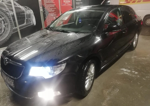 Skoda Superb cena 27500 przebieg: 221000, rok produkcji 2010 z Rybnik małe 277